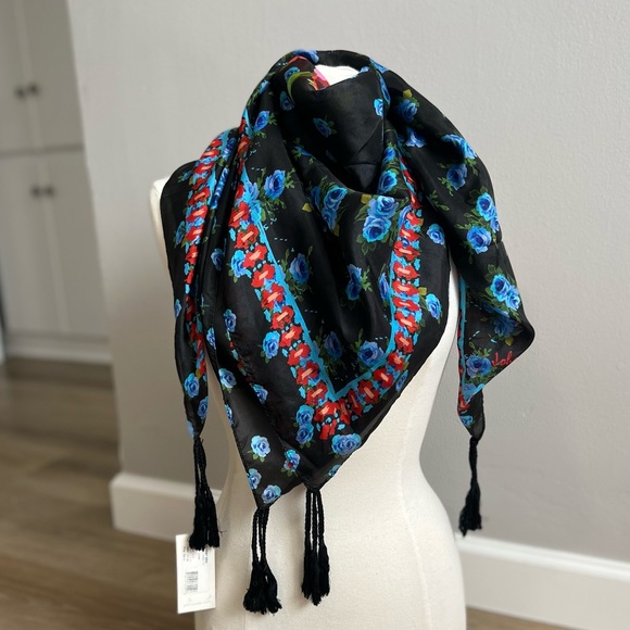 Johnny Was Accessories - Johnny Was silk scarf